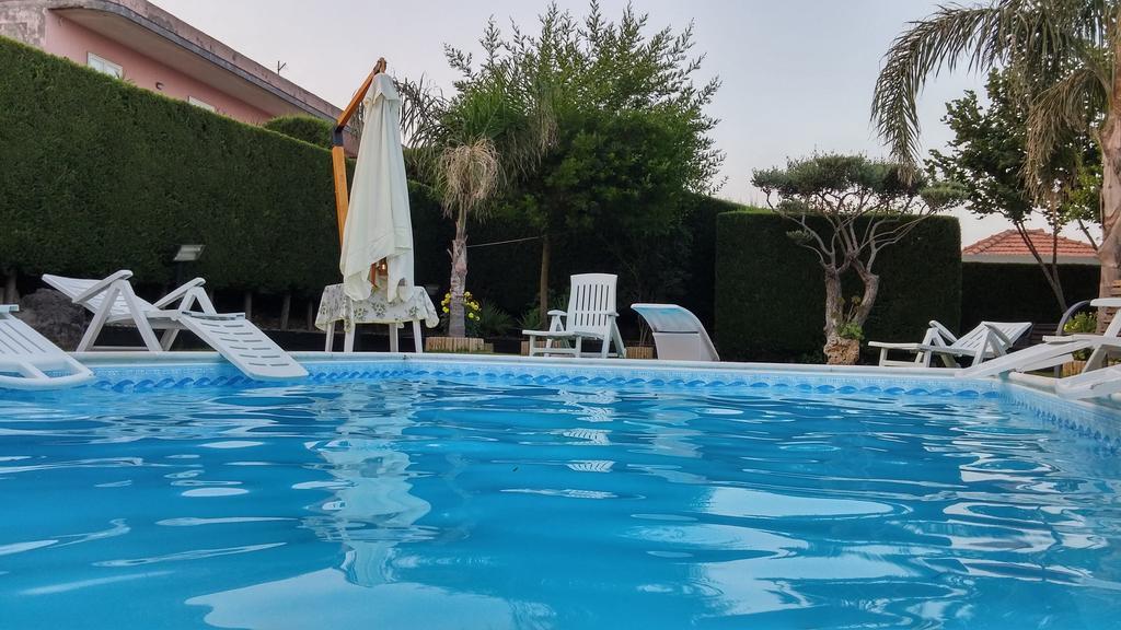 Etma Bed & Breakfast SantʼAlfio Екстериор снимка