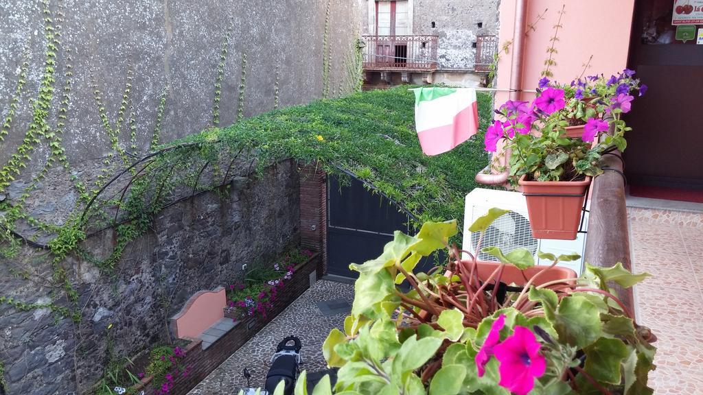 Etma Bed & Breakfast SantʼAlfio Екстериор снимка
