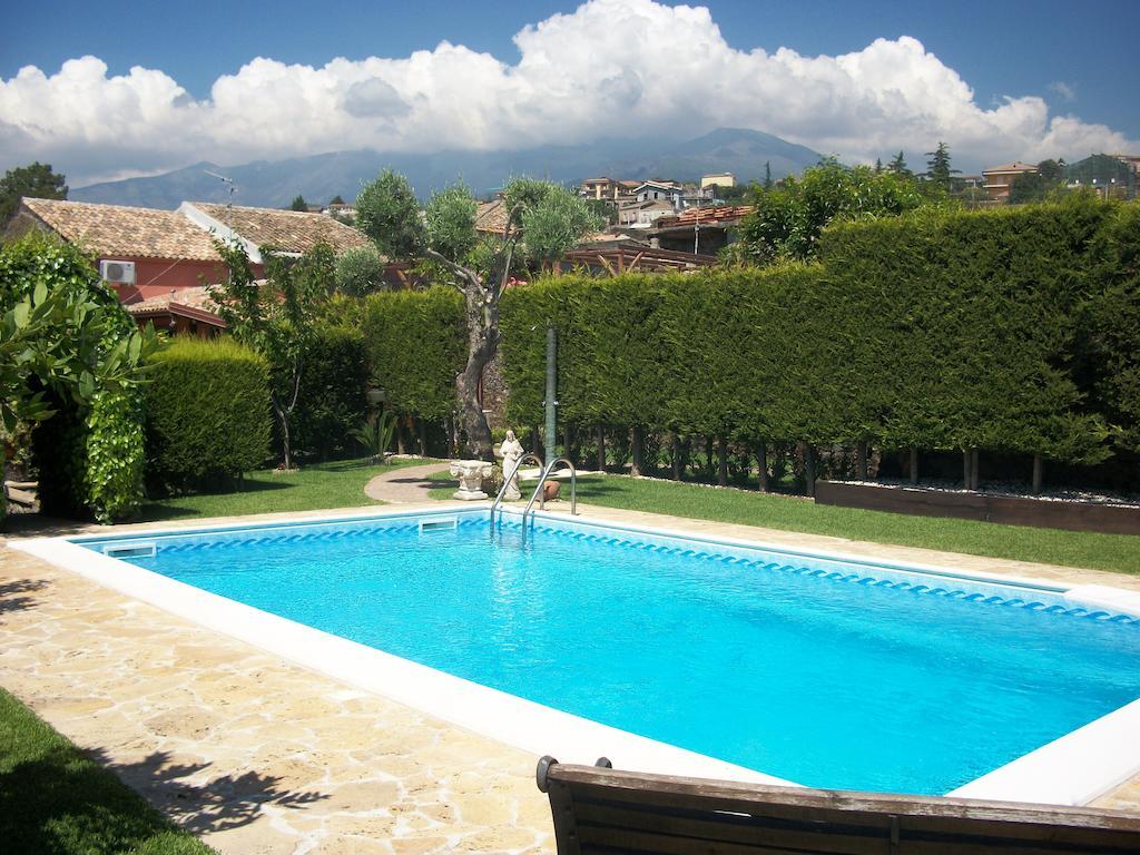 Etma Bed & Breakfast SantʼAlfio Екстериор снимка