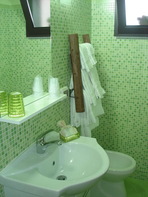 Etma Bed & Breakfast SantʼAlfio Стая снимка